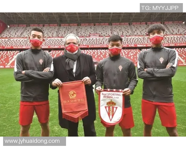 全面保障足球运动员安全的意外伤害保险方案解析与推荐 全面保障足球运动员安全的意外伤害保险方案解析与推荐